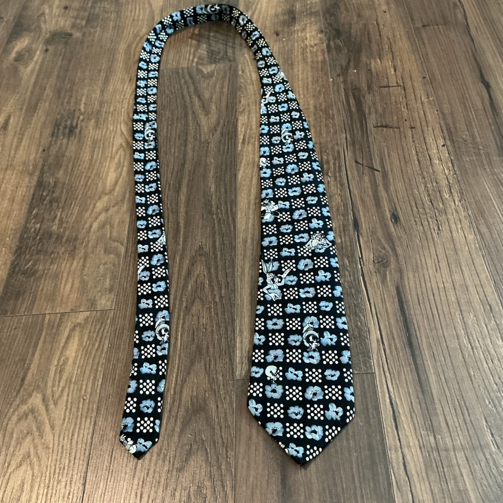 Elegant Black and Blue Checkered Tie